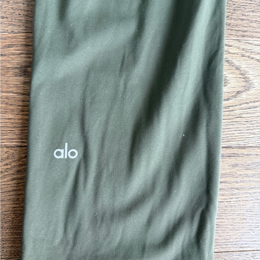 ALO Yoga Boot Cut & Flare Pants in Olive Green